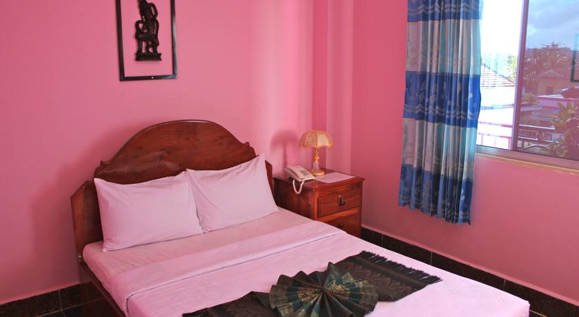 BATTAMBANG LOTUS HOTEL 3*
